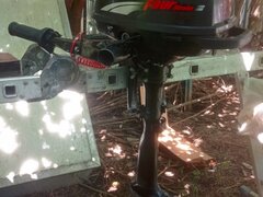 Motor barca Suzuki 2.5 si Barca gonflabila